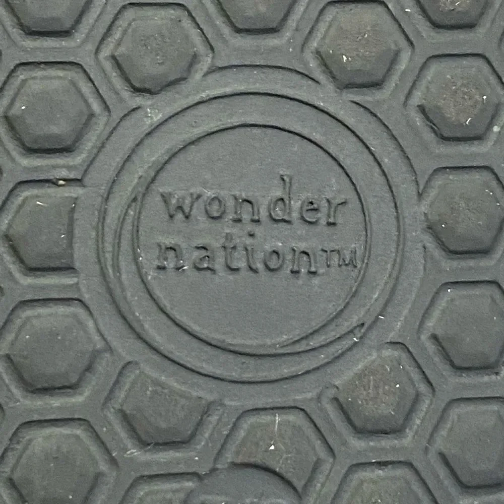 Wonder Nation Unisex Black White Flip Flop Sandals Toddler Size 7/8